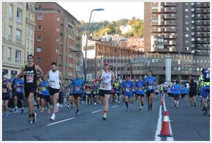 Foto 422 de la carrera en Torre Iberdrola y puente de Deusto