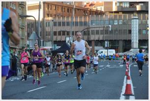 Foto 435 de la carrera en Torre Iberdrola y puente de Deusto