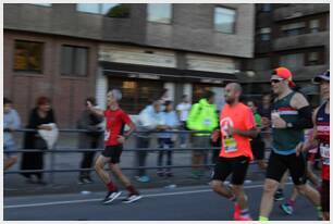 Foto 471 de la carrera en Torre Iberdrola y puente de Deusto