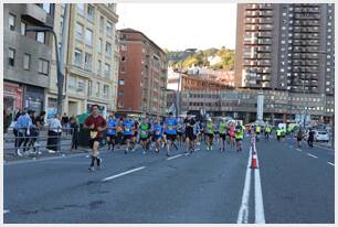 Foto 498 de la carrera en Torre Iberdrola y puente de Deusto