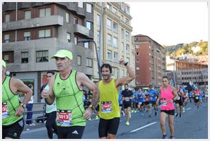 Foto 502 de la carrera en Torre Iberdrola y puente de Deusto