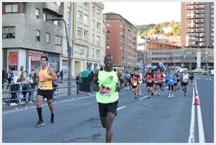 Foto 530 de la carrera en Torre Iberdrola y puente de Deusto