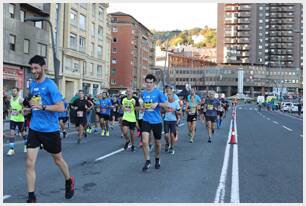 Foto 535 de la carrera en Torre Iberdrola y puente de Deusto