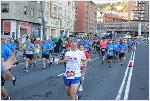 Foto 560 de la carrera en Torre Iberdrola y puente de Deusto