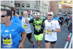 Foto 679 de la carrera en Torre Iberdrola y puente de Deusto