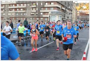 Foto 690 de la carrera en Torre Iberdrola y puente de Deusto