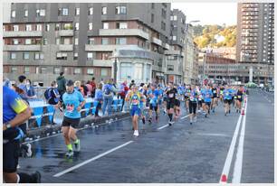 Foto 699 de la carrera en Torre Iberdrola y puente de Deusto