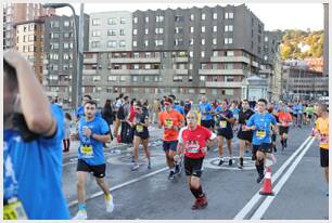 Foto 760 de la carrera en Torre Iberdrola y puente de Deusto