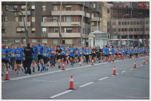 Foto 841 de la carrera en Torre Iberdrola y puente de Deusto