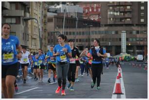 Foto 930 de la carrera en Torre Iberdrola y puente de Deusto